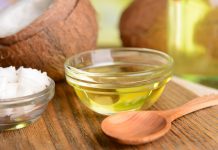 Here’s Everything You Need To Know About MCT Oil
